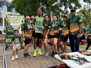 🏃‍♂️✨ Recordamos el rotundo éxito de la 2ª Edición de la Carrera Trail en AGROSAVIA, Cereté, organizada por el Liceo León de Greiff. Una jornada inolvidable de naturaleza, adrenalina y superación personal.
¡Gracias a todos los que hicieron parte de esta gran aventura deportiva! 👏🌿
Revive los mejores momentos
#trailrun7k #liceoleóndegreiff #agrosavia #cerete #carreratrail
